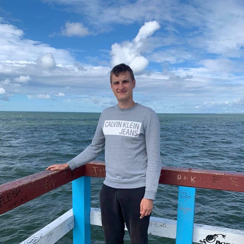 iOS programavimo kursai/mokymai pažengusiems CodeAcademy.lt